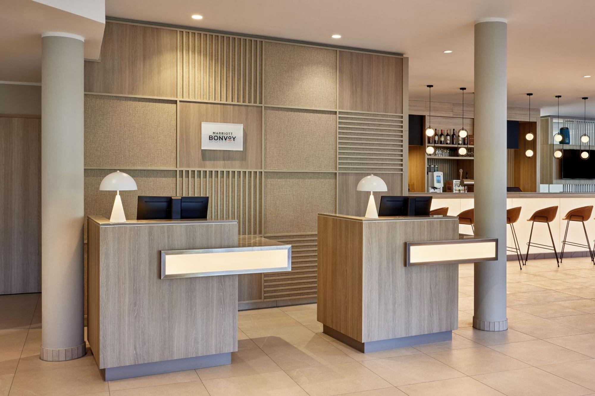 Courtyard By Marriott Dortmund