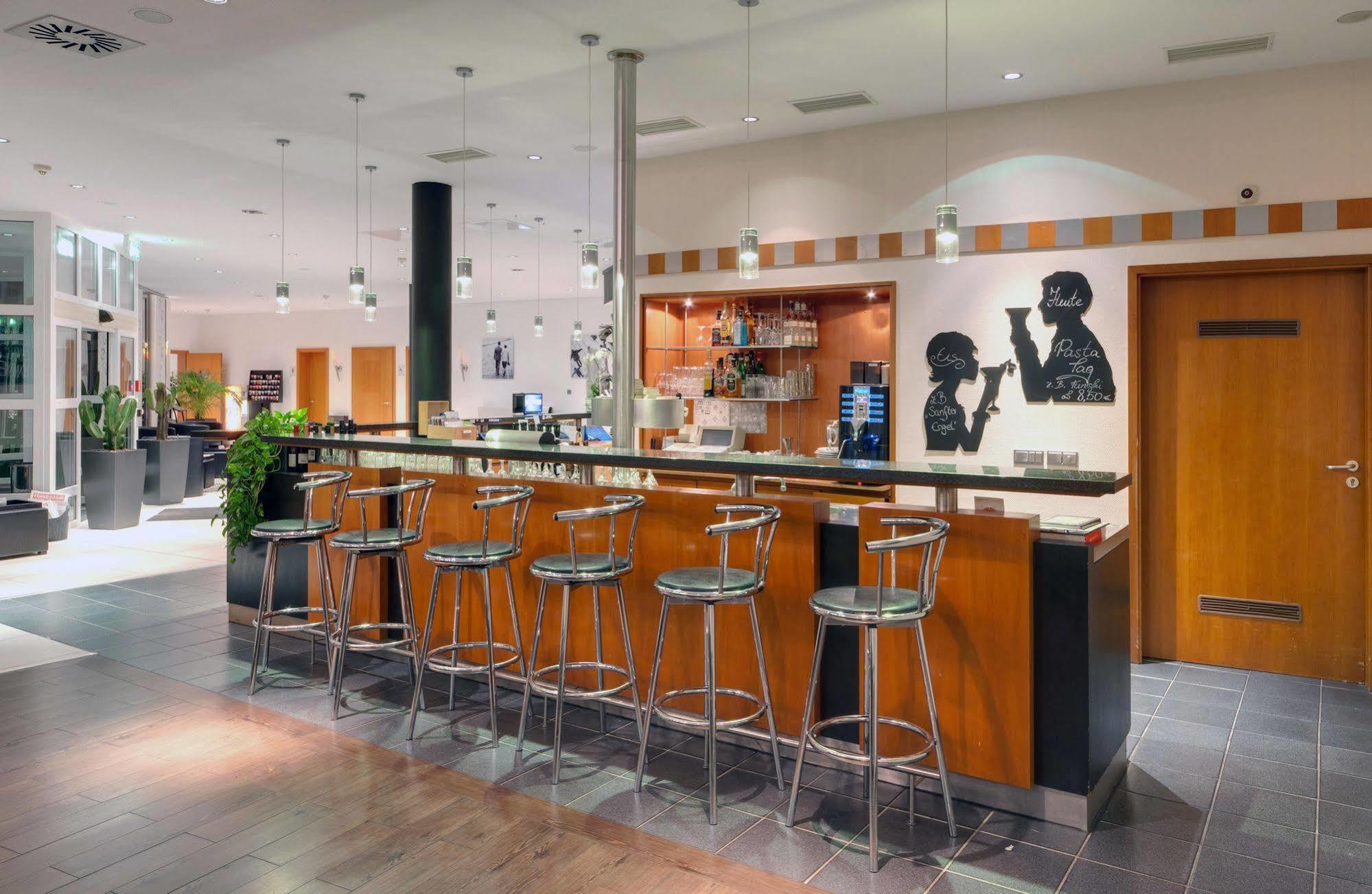 Courtyard By Marriott Hotel Dortmund